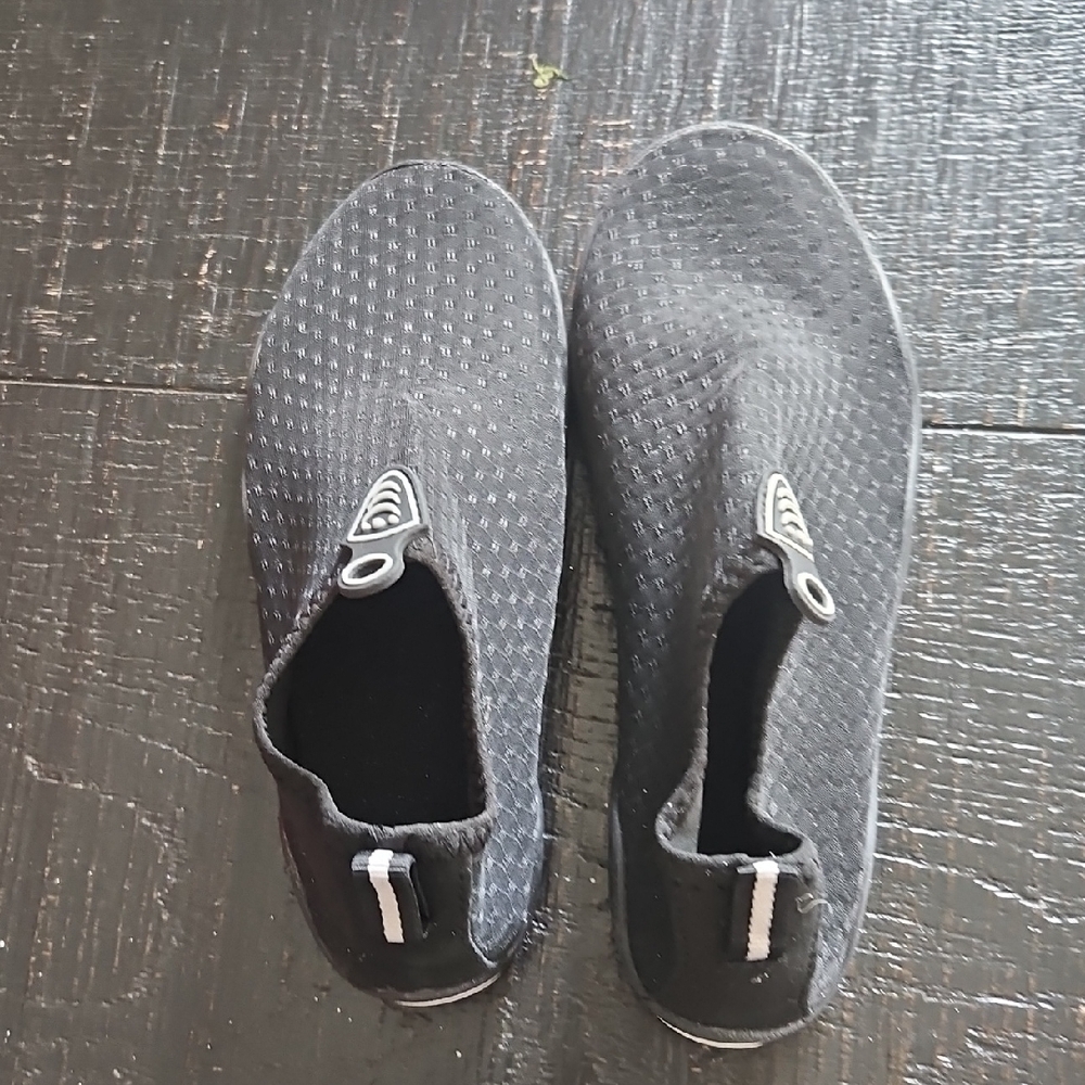 Kids Black Water Shoes